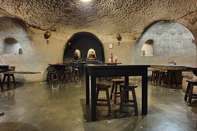 Barranco Guayadeque mit Höhlen-Restaurant